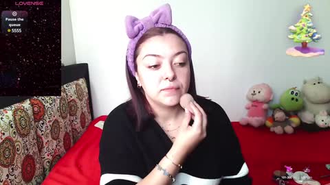 Hanna online show from December 2024 01:28:01 PM