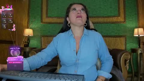 Snapshot of agata_jade chatting on July 2026 12:44:01 PM Agata online show from July 2026 12:44:01 PM