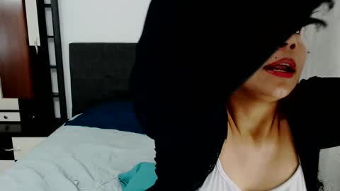 johana online show from February 2025 09:47:01 PM