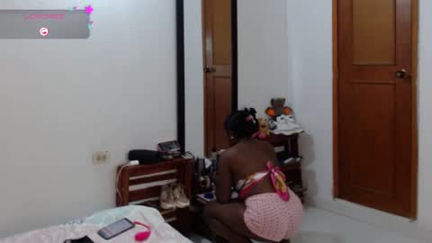 Snapshot of agatasexyxx chatting on February 2025 04:32:02 AM independent model online show from February 2025 04:32:02 AM