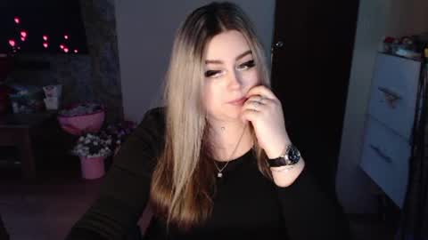 Agata online show from January 2025 08:22:01 PM