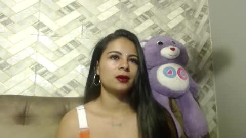 Snapshot of agatha15_ chatting on November 2025 11:43:02 AM Agatha online show from November 2025 11:43:02 AM