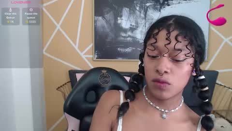 agatha_amaya online show from November 2025 08:13:02 PM