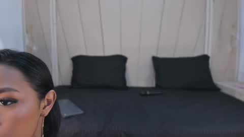 Agatha Steel online show from September 2025 08:53:02 PM