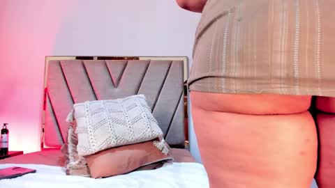 Agathaa white online show from February 2025 02:37:01 PM