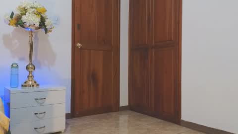 Agathaa white online show from September 2025 11:43:01 AM