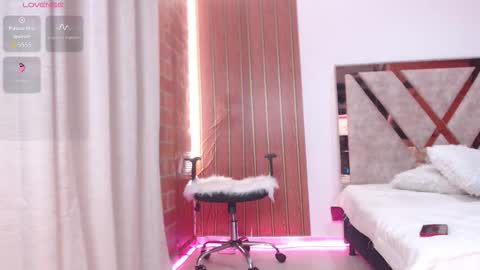 Agathaa white online show from November 2025 10:51:02 AM