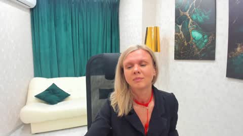 Agatha online show from February 2025 10:15:02 AM