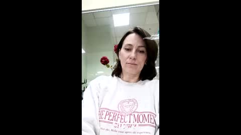 agnes_22sweet online show from April 2026 12:31:01 PM