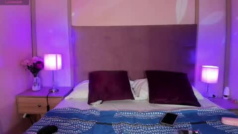 agnesrocuzzo online show from October 2025 03:04:01 AM