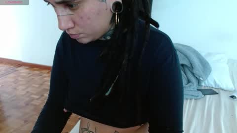 Agness online show from October 2025 05:02:02 PM