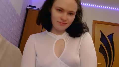 Agnettta online show from September 2025 05:51:01 AM