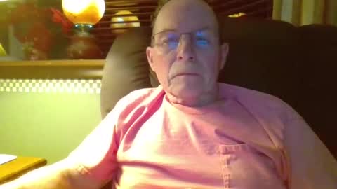 aguynrkfrd online show from December 2024 03:55:02 AM