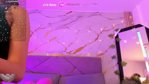 Snapshot of ahri_roux chatting on January 2026 05:37:01 PM ahry online show from January 2026 05:37:01 PM