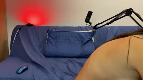 AHSLEY online show from February 2025 03:48:02 PM