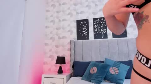 ahsly_ms online show from February 2025 10:31:01 PM