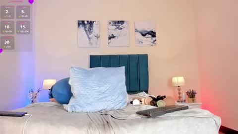 Ahvi Ebony online show from December 2024 02:53:01 PM