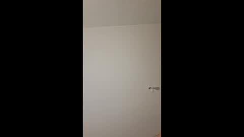 ahzakks1 online show from April 2026 02:03:01 AM