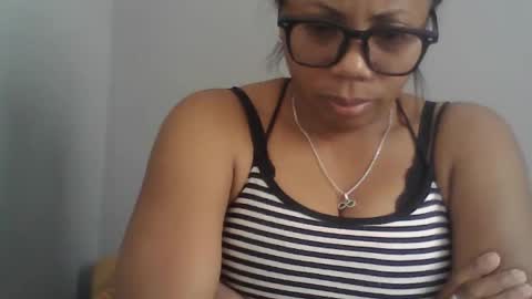 Snapshot of aicha_boobs chatting on June 2026 11:15:01 AM Aicha boobs online show from June 2026 11:15:01 AM
