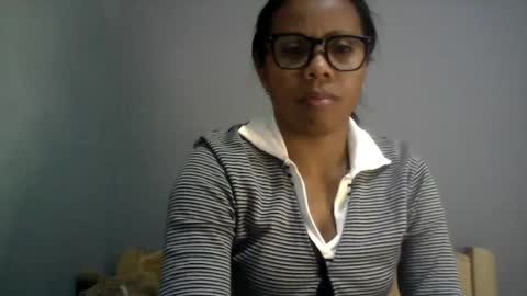 Snapshot of aicha_boobs chatting on July 2026 04:02:02 PM Aicha boobs online show from July 2026 04:02:02 PM
