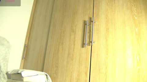 Aida  online show from November 2025 11:21:02 AM