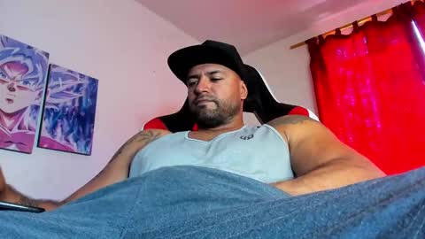 Aiden Brites online show from September 2025 02:49:02 PM