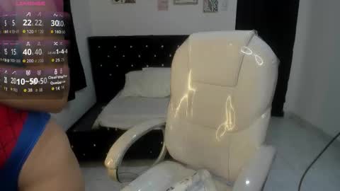 Ailyn online show from October 2025 09:57:02 AM