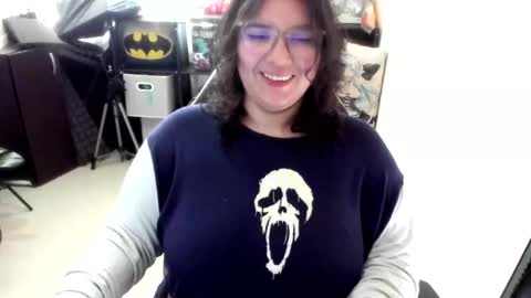 Catalina online show from December 2025 02:23:02 PM