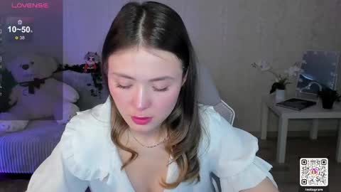 Lynn online show from April 2026 07:26:02 AM