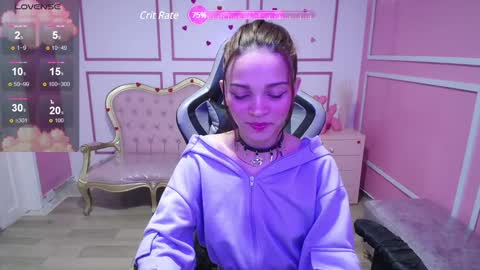 Snapshot of ailen_t chatting on December 2024 04:15:02 AM Ailen online show from December 2024 04:15:02 AM