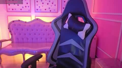 ailen online show from September 2025 02:34:02 AM