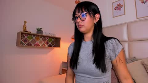 Aily Yozuko online show from February 2025 03:04:01 AM