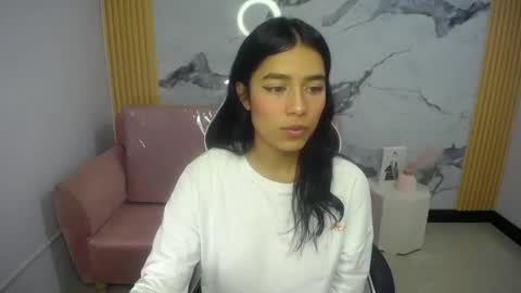 Snapshot of ailyn_ch1 chatting on June 2026 12:38:02 PM ailyn_ch1 online show from June 2026 12:38:02 PM