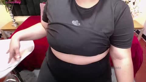 Ailyn rouss online show from January 2026 01:19:01 AM