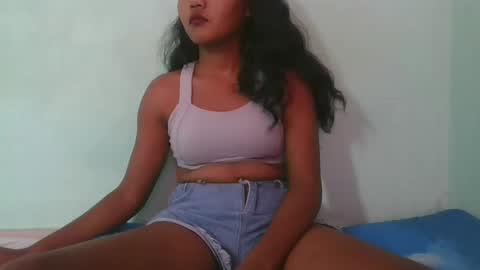 aimeamour online show from February 2025 01:17:02 PM