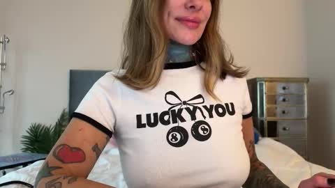 Snapshot of airgeadx chatting on February 2026 08:05:01 PM Airgead online show from February 2026 08:05:01 PM