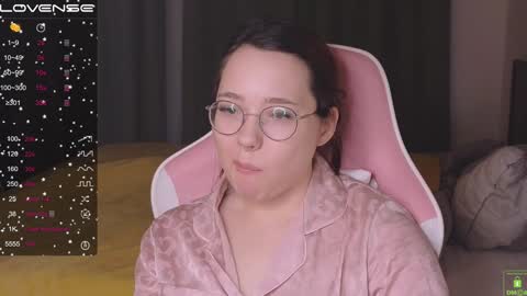 Snapshot of airyhill chatting on January 2025 05:21:02 PM airyhill online show from January 2025 05:21:02 PM