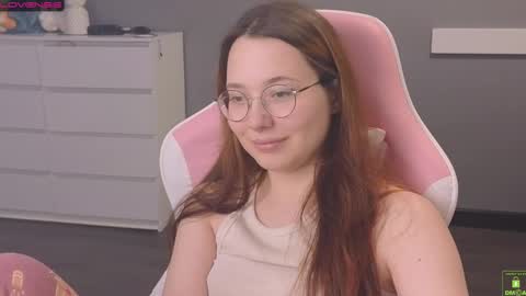 Snapshot of airyhill chatting on February 2025 07:09:01 PM airyhill online show from February 2025 07:09:01 PM