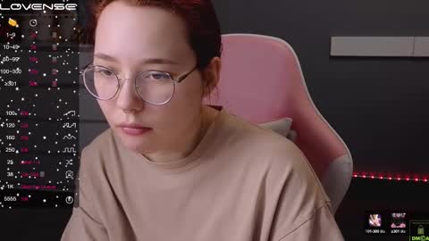 Snapshot of airyhill chatting on February 2025 05:04:02 PM airyhill online show from February 2025 05:04:02 PM