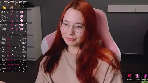 Snapshot of airyhill chatting on February 2025 08:11:02 PM airyhill online show from February 2025 08:11:02 PM