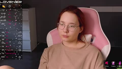 Snapshot of airyhill chatting on February 2025 08:06:01 AM airyhill online show from February 2025 08:06:01 AM