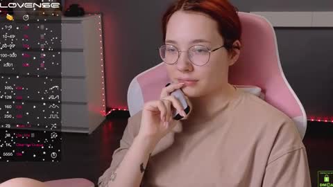 Snapshot of airyhill chatting on February 2025 05:07:02 PM airyhill online show from February 2025 05:07:02 PM