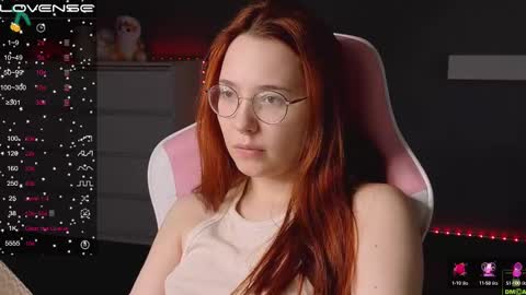 Snapshot of airyhill chatting on February 2025 03:05:01 PM airyhill online show from February 2025 03:05:01 PM