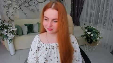 Louise online show from November 2025 04:12:01 AM