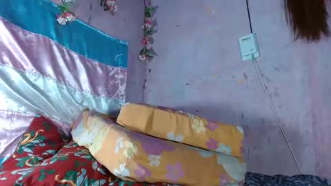 Jess online show from October 2025 08:25:01 PM