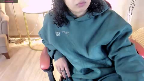 Aisha online show from February 2026 05:44:01 AM