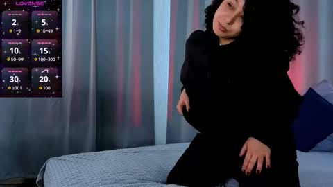 Aisha online show from March 2026 06:06:02 AM