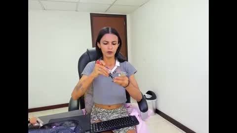 Aisha online show from April 2026 03:29:02 AM