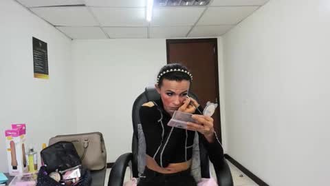 Aisha online show from April 2026 03:15:02 AM