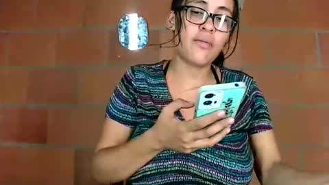 aisha koswell3 online show from February 2026 04:25:01 PM